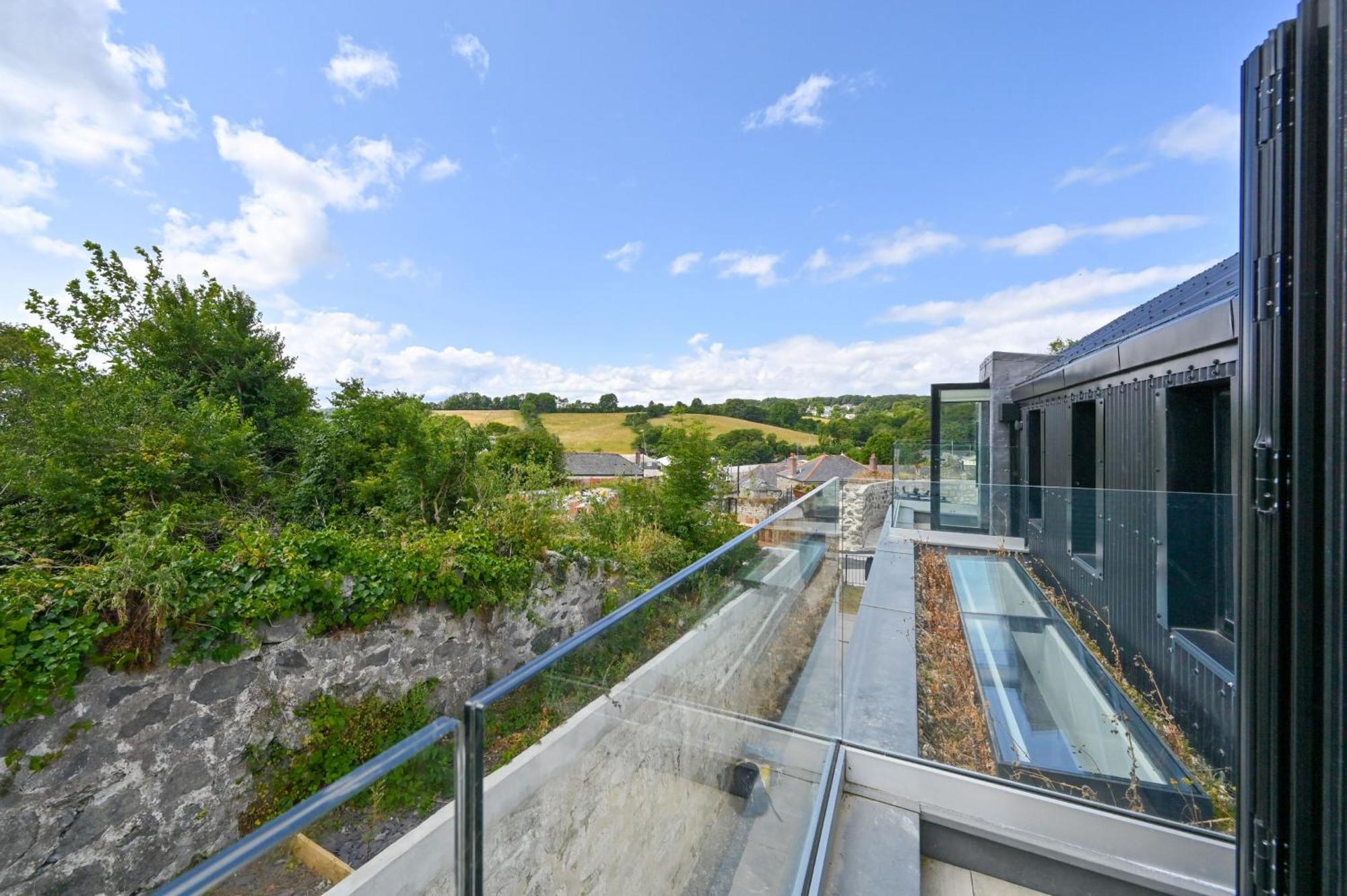 Villa 1 The Nest - Luxury Modern House Nr Beach & Bars With Sea Views & Free Parking Charlestown  Exterior foto