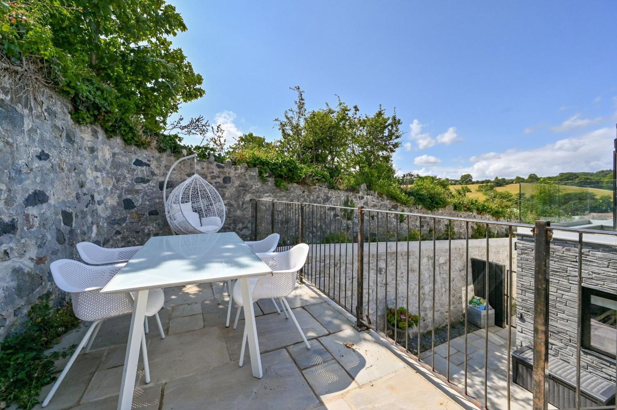 Villa 1 The Nest - Luxury Modern House Nr Beach & Bars With Sea Views & Free Parking Charlestown  Exterior foto