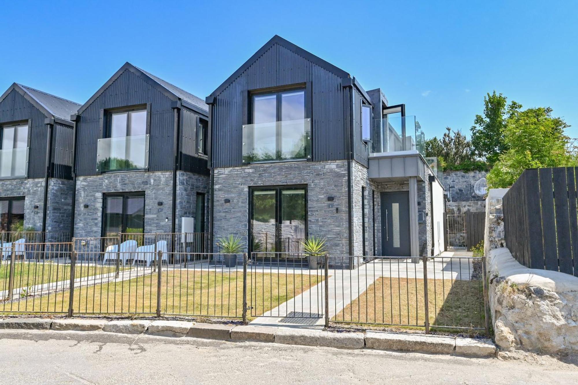 Villa 1 The Nest - Luxury Modern House Nr Beach & Bars With Sea Views & Free Parking Charlestown  Exterior foto